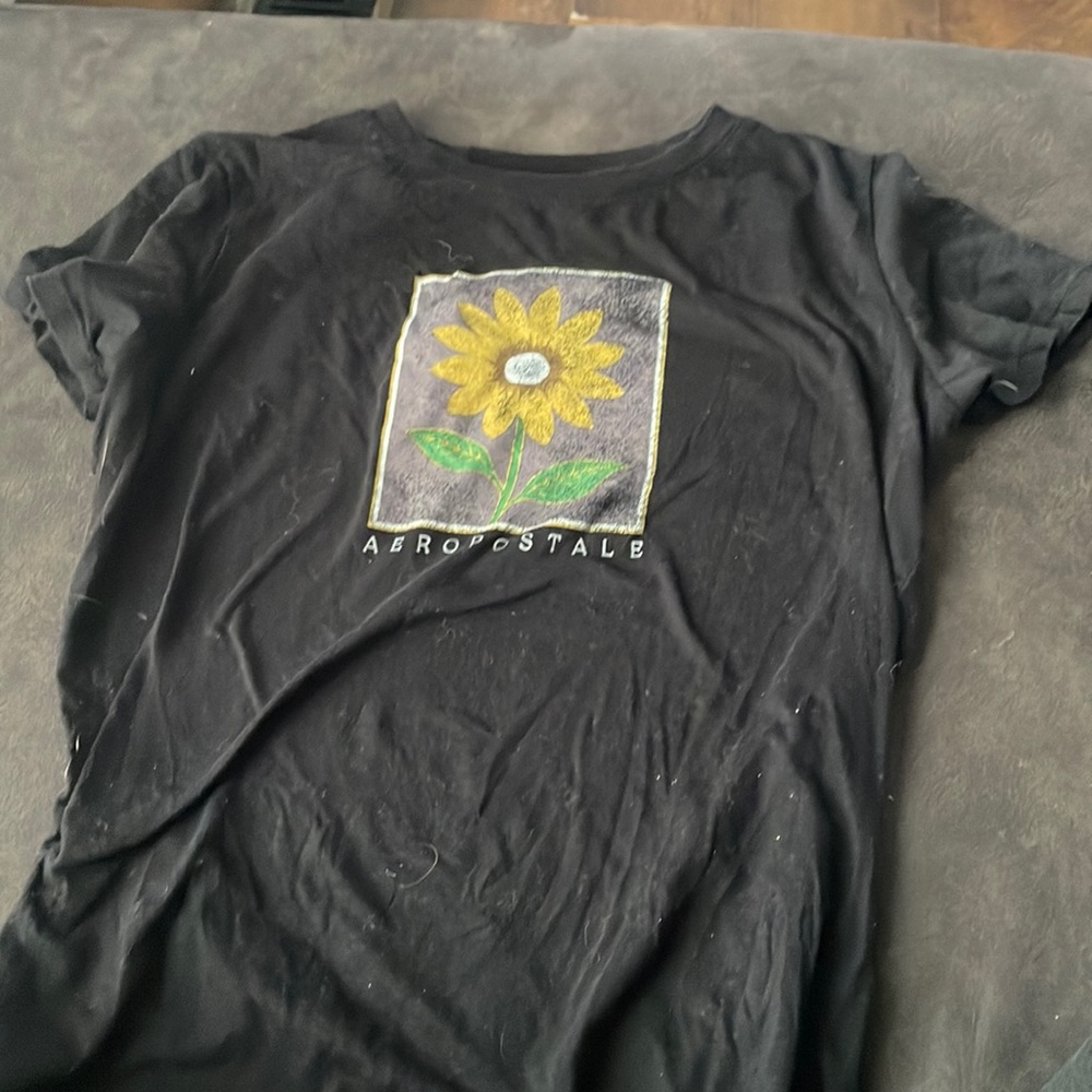 Black Aeropostale short sleeve shirt